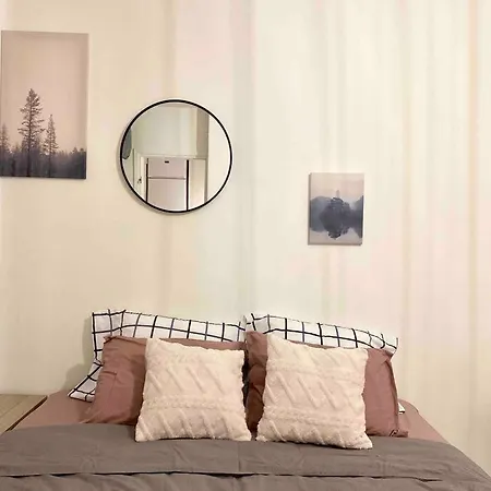 36m2 Unit In Center Hki ~15 Min Walk To Center Helsingfors