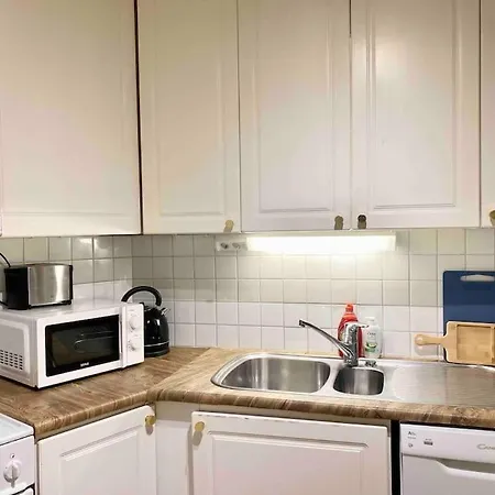 36m2 Unit In Center Hki ~15 Min Walk To Center