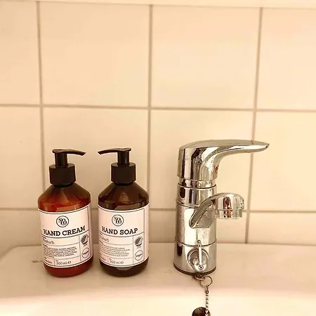 Lejlighed 36m2 Unit In Center Hki ~15 Min Walk To Center Helsinki